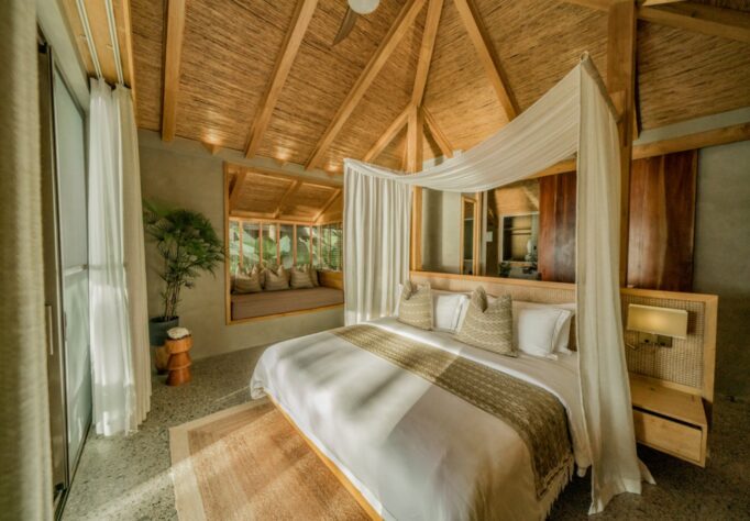 Honeymoon-Package-Stays-Manami-Resort-Sipalay-Negros-Occidental-2-682x474 (1)