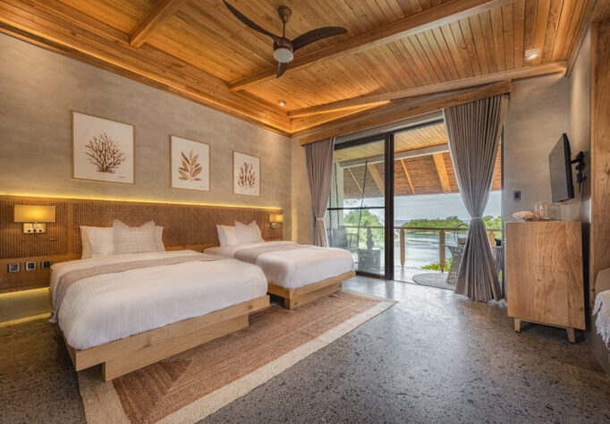 Manami_Oceanview-Suites-1-scaled-682x474