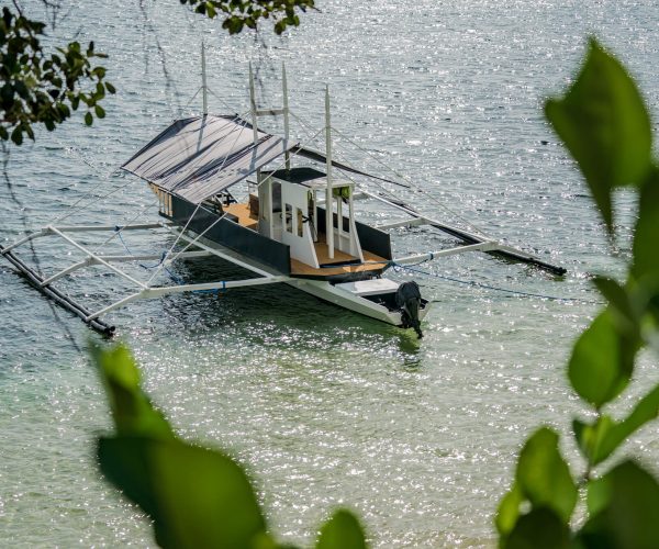 Manami-Resort-Boat-3
