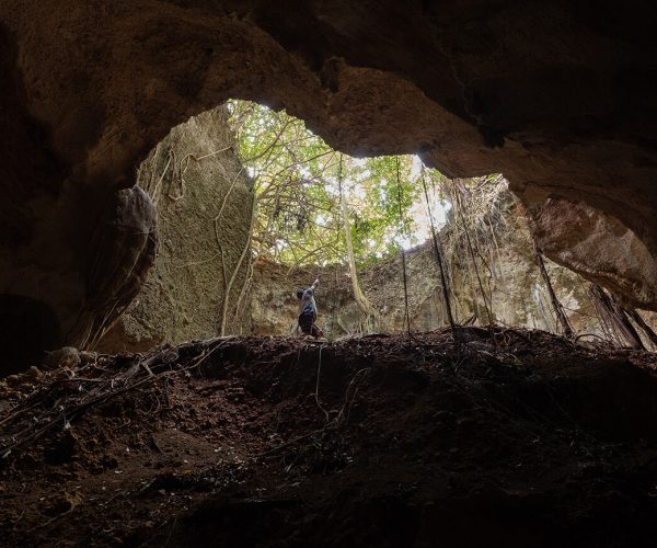 Manami_Cave Spelunking (2)