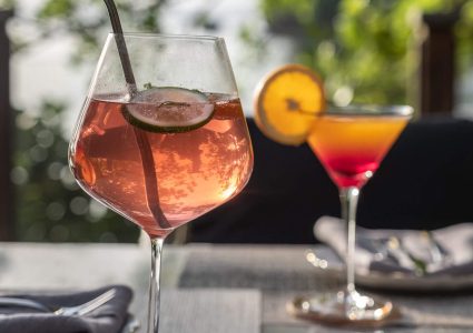 Manami_Cocktails-at-Hunas-Sunset-Deck-and-Bar-2